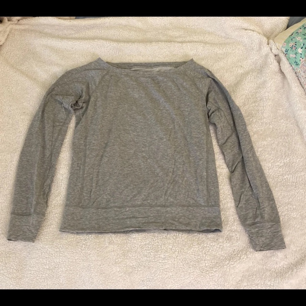 Nike Dri Fit long sleeve sweater top